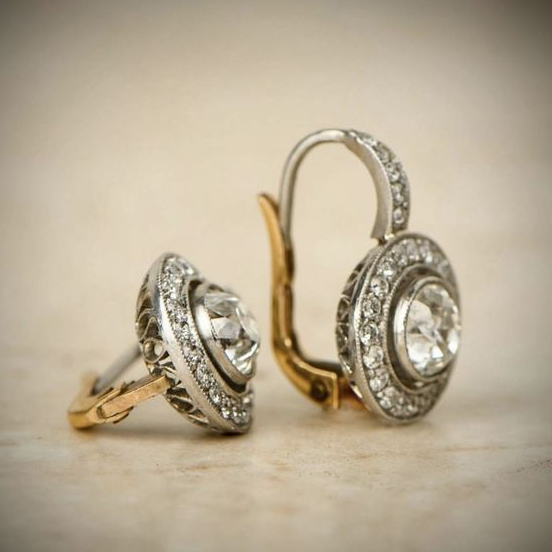 Vintage-Silberohrringe mit Zirkonia