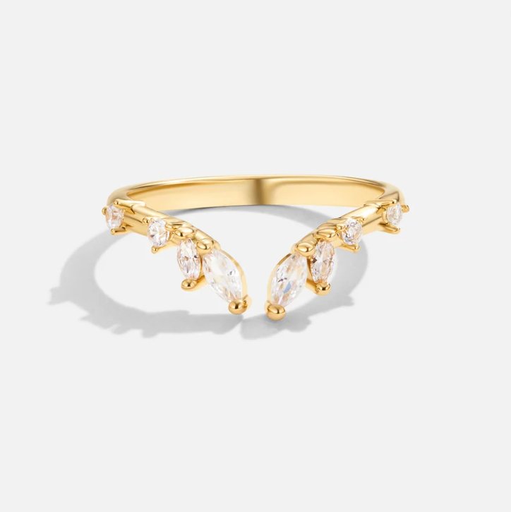 Anillo Sophia de Vid Dorada con Cristales