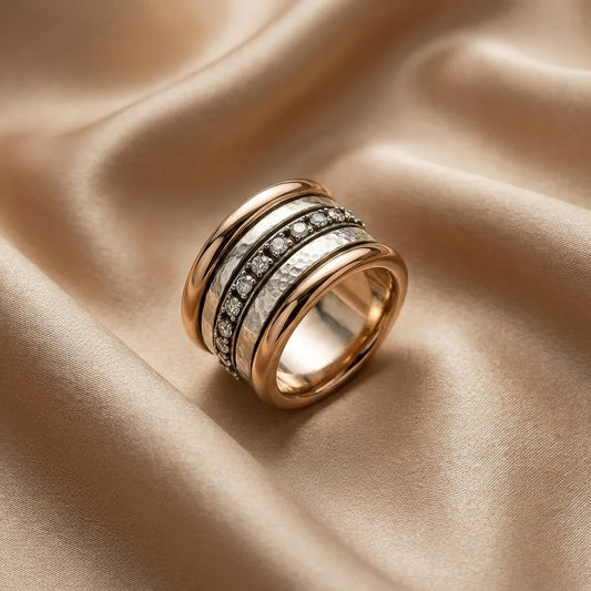 Vintage-Ring mit breitem Schichtdesign in Gold