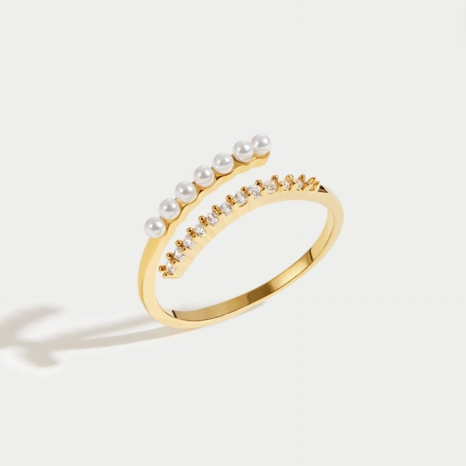 Anillo con Perla y Cristal
